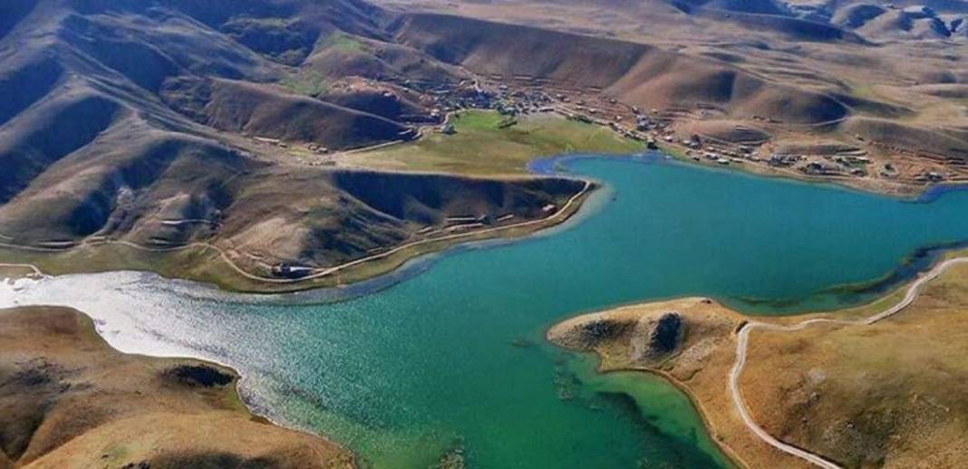 Torosların kalbinde, Konya sınırında yer alıyor! Beyaz örtüsüyle büyüledi 7